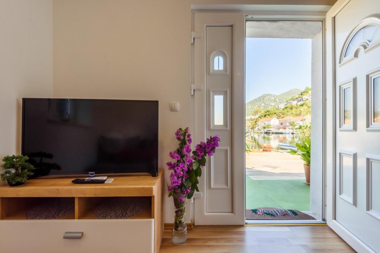 Apartment Dego Near Ploce, Riverfront, Parking Rogotin Εξωτερικό φωτογραφία